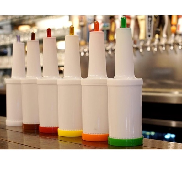 Set of 6 Flow-N-Stow Fruit Juice & Liquor Bar Pour Bottles 1 Quart (32 oz.) - Picture 3 of 3